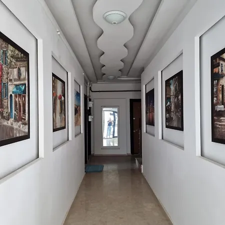 Sea View - Endless Summer Mamaia Nord Apartment